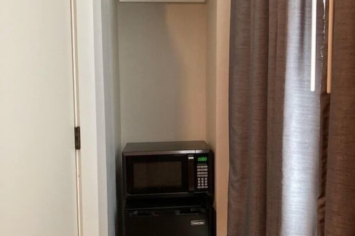 Room 48 of 141
