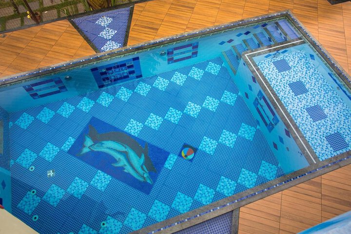 Pool 34 of 53
