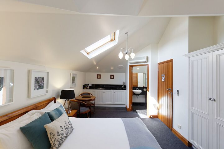 Room 9 of 59