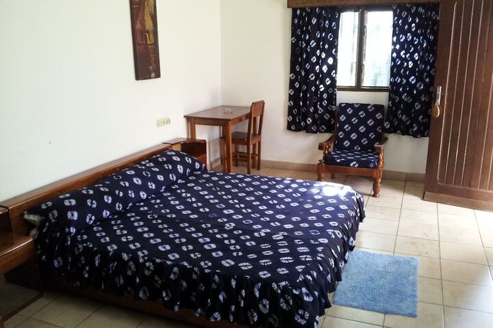 Room 5 of 52