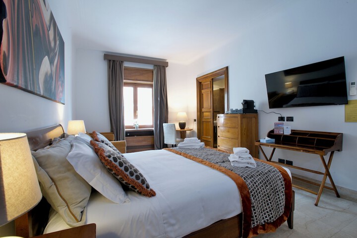 Room 20 of 75