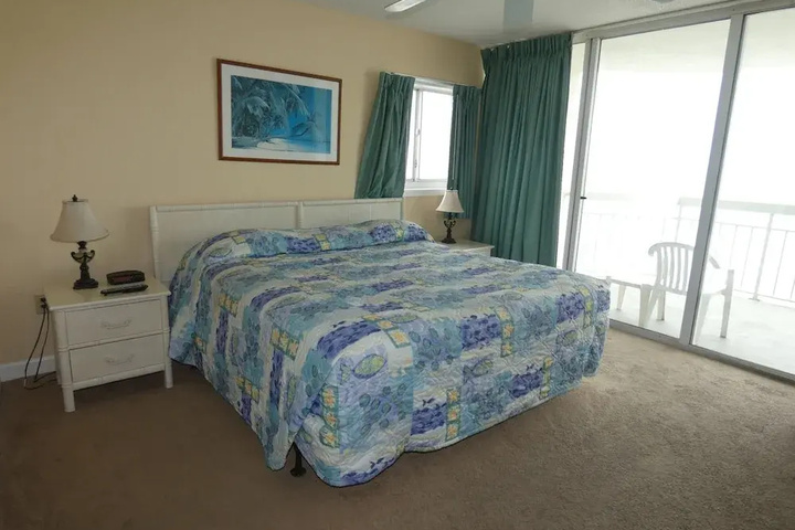 Room 5 of 15