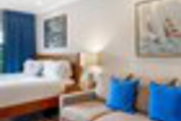 Room 137 of 549