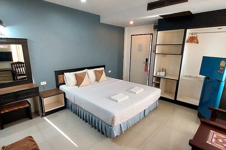 Room 29 of 47