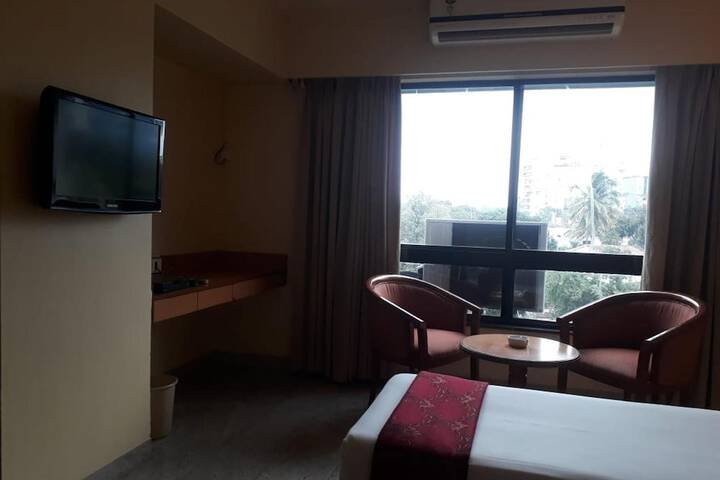 Room 21 of 51