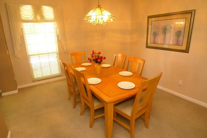 Dining 14 of 14