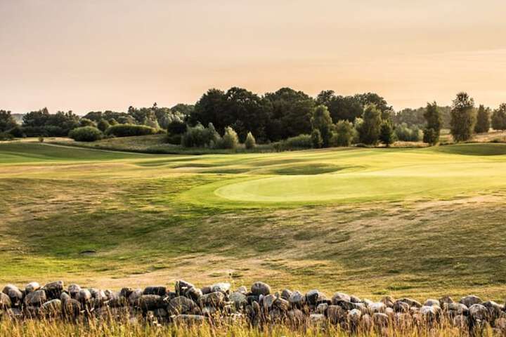 Golf 50 of 72