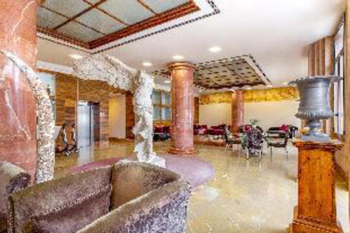 Lobby Entry