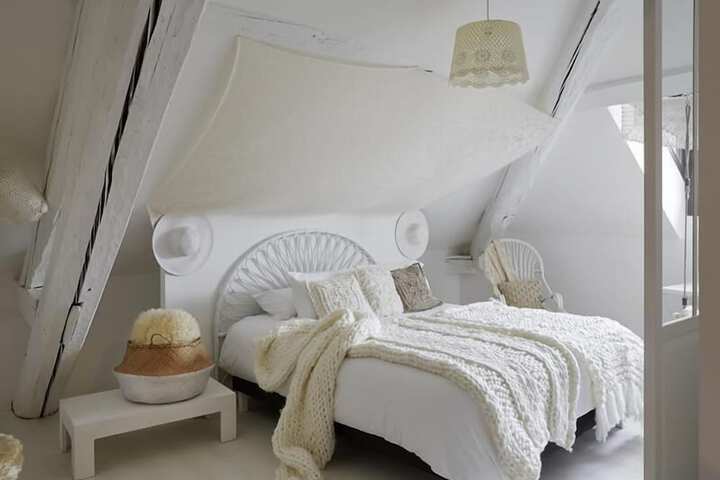 Room 26 of 55