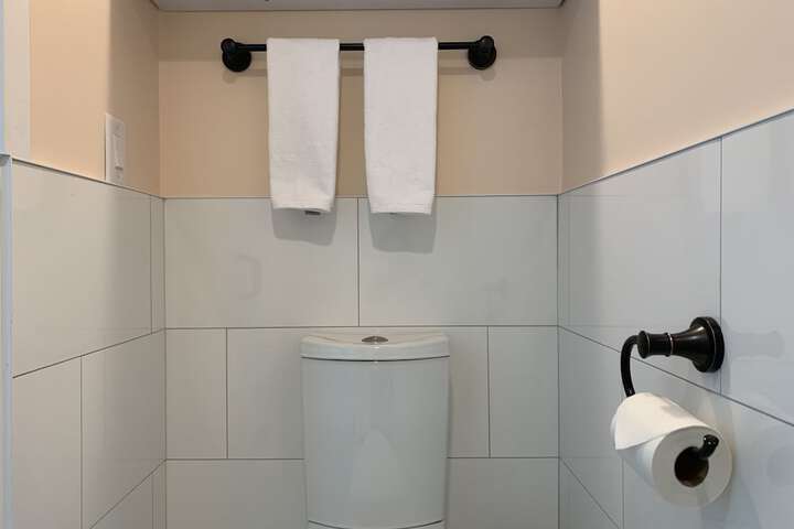 Room 14 of 21