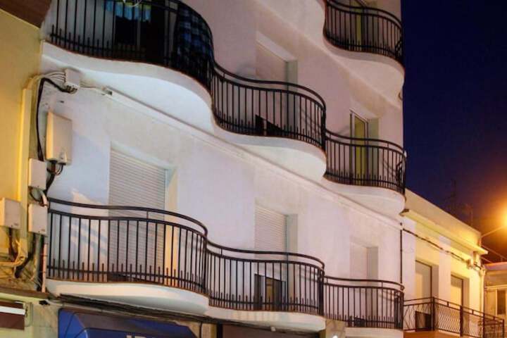 Hotel Entry