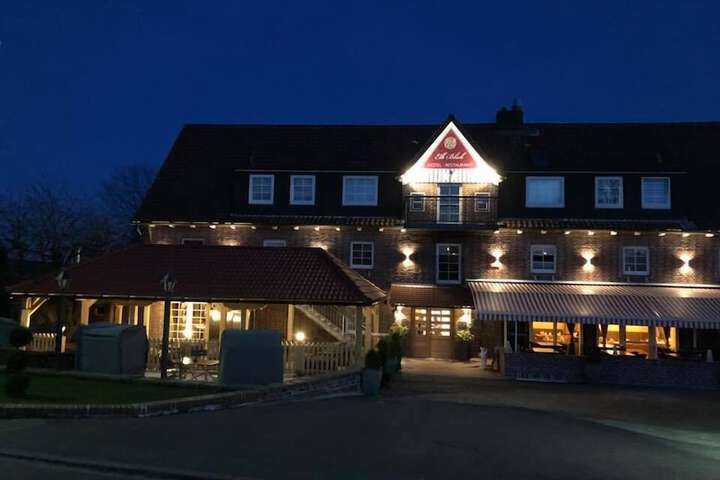 Front of property - evening/night