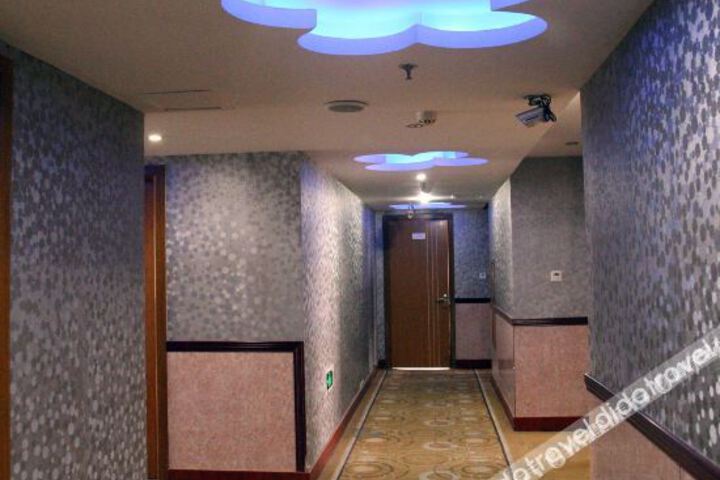 Hotel Interior 28 of 46