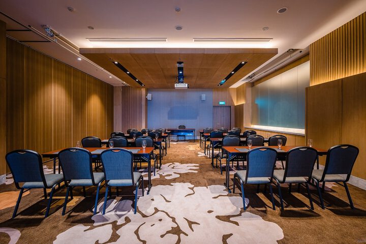 Ballroom/Hall 109 of 139