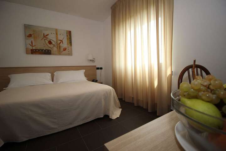 Room 7 of 54