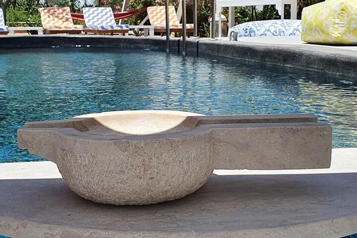 Pool 33 of 85