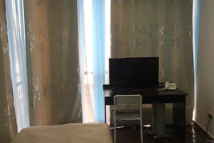 Room 13 of 26