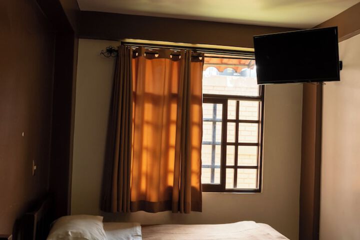 Room 34 of 72