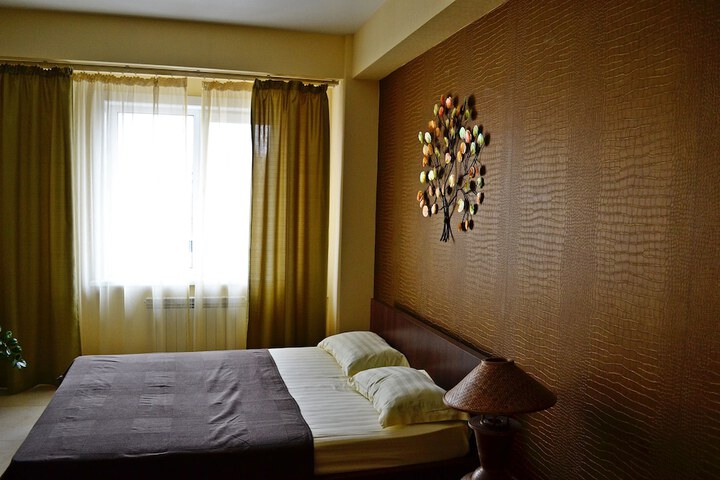 Room 38 of 59