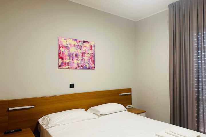 Room 18 of 45