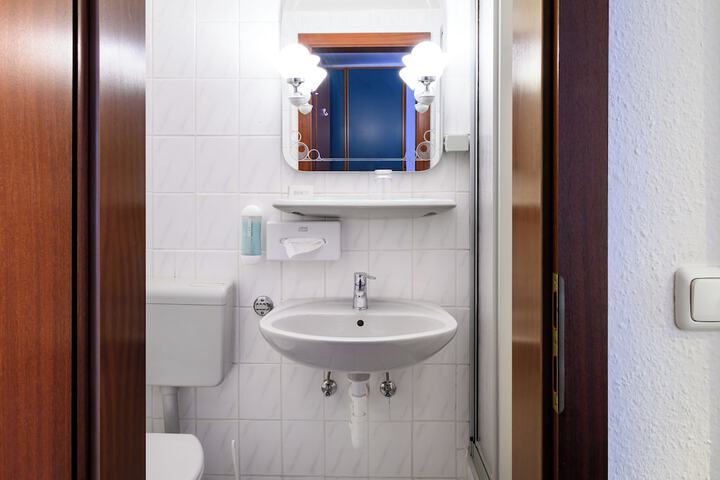 Room 20 of 26