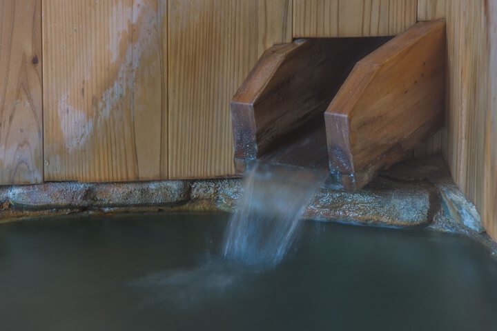 Pools & Facilities