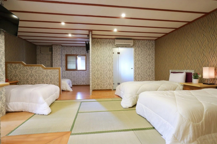 guest_rooms