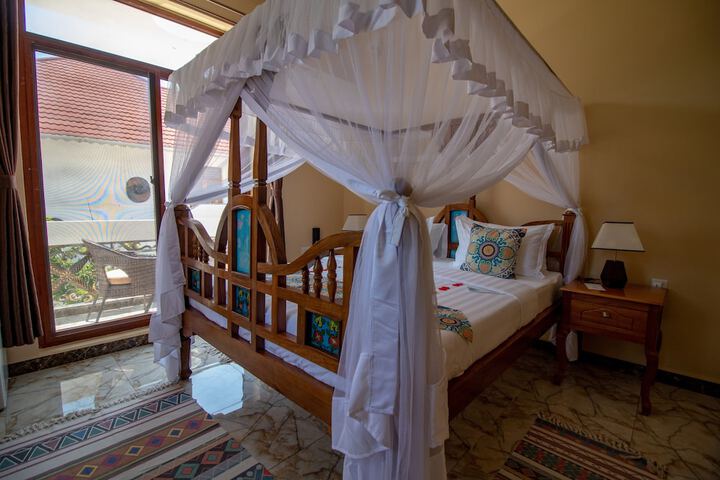 Room 3 of 57