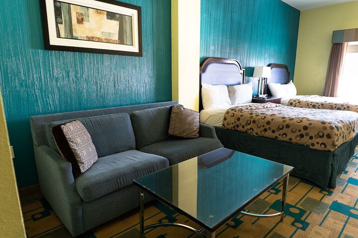 Room 7 of 14