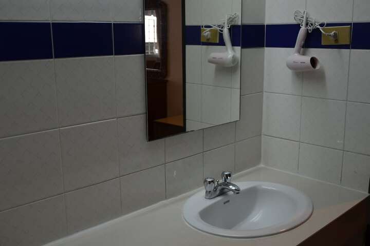Room 12 of 70