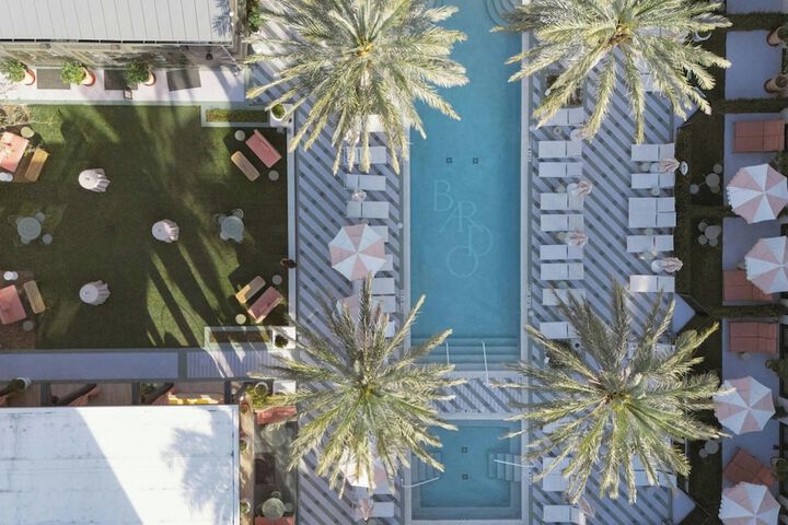 Private pool