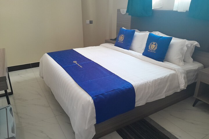 Room 21 of 52