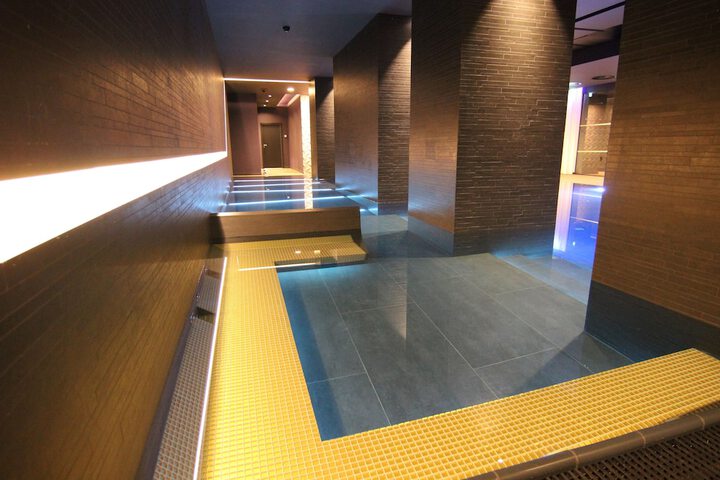 Pool 62 of 122