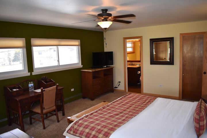 Room 11 of 60