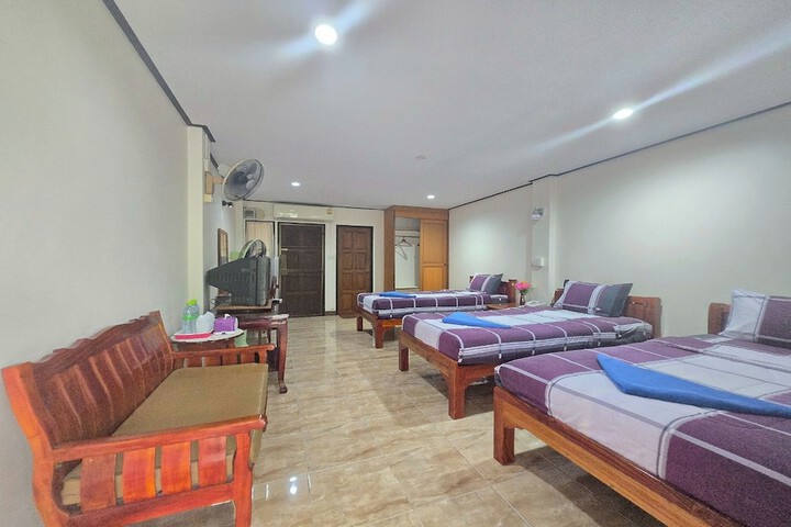 Room 14 of 59
