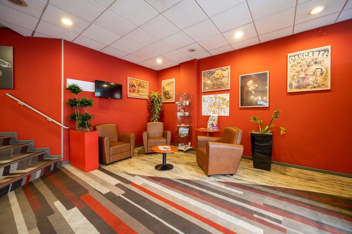 Hotel Interior 9 of 71