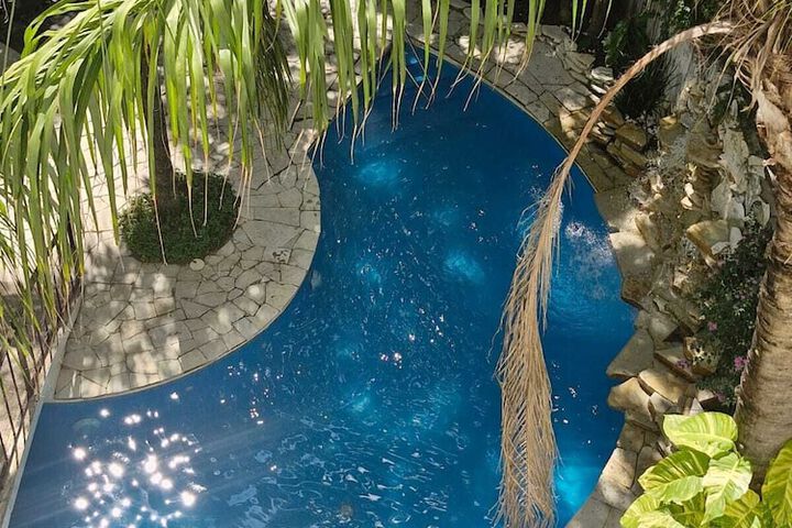 Hotel with Pool