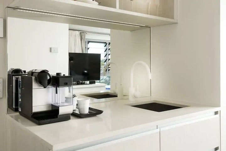 Private kitchenette