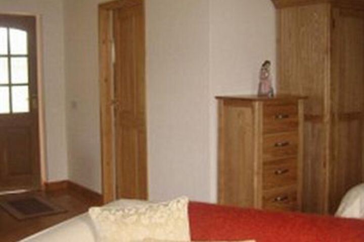 Room 3 of 5
