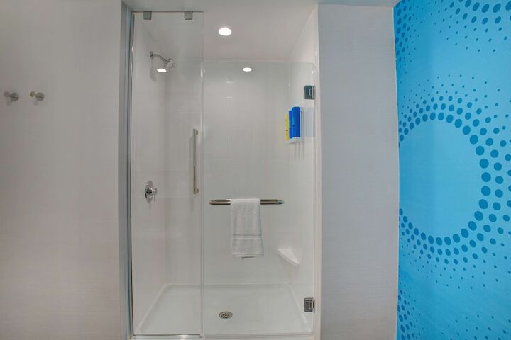 Bathroom shower