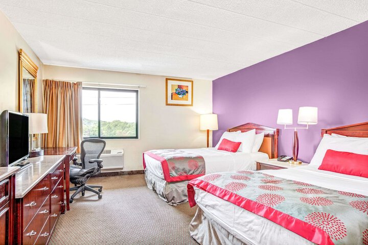 2 Double Accessible Room (5 of 7)
