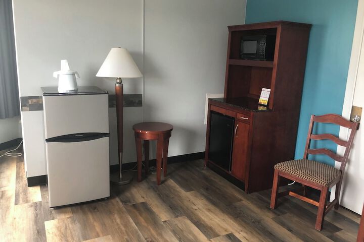 Room 16 of 54