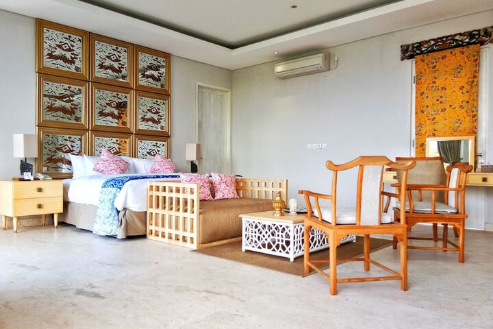 Room 8 of 58