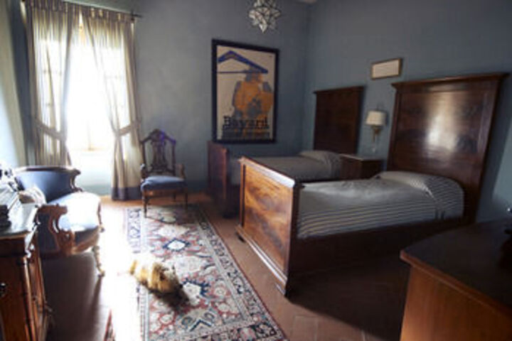 Room 14 of 30