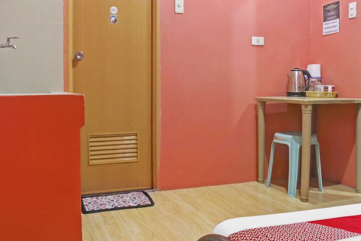 Room 15 of 28