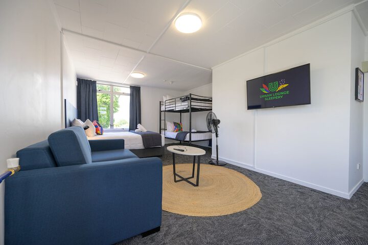Room 20 of 165