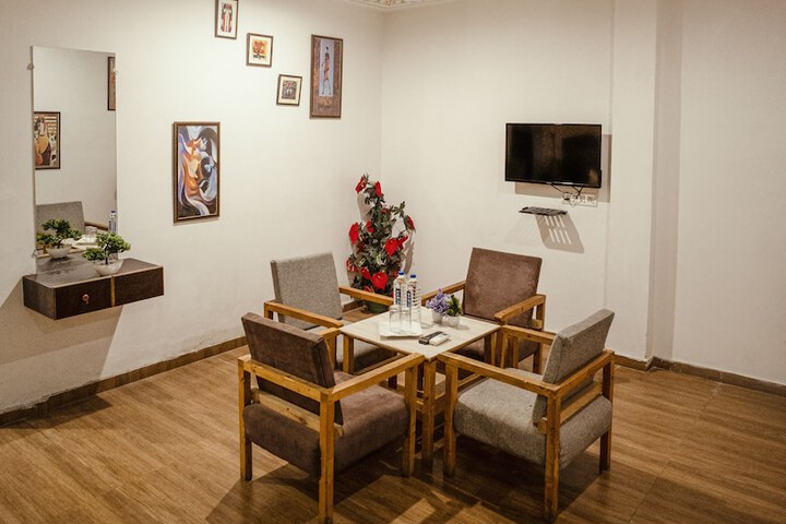 Room 22 of 33