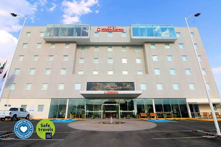 Hotel Misión Express San Juan Del Río in San Juan del Río