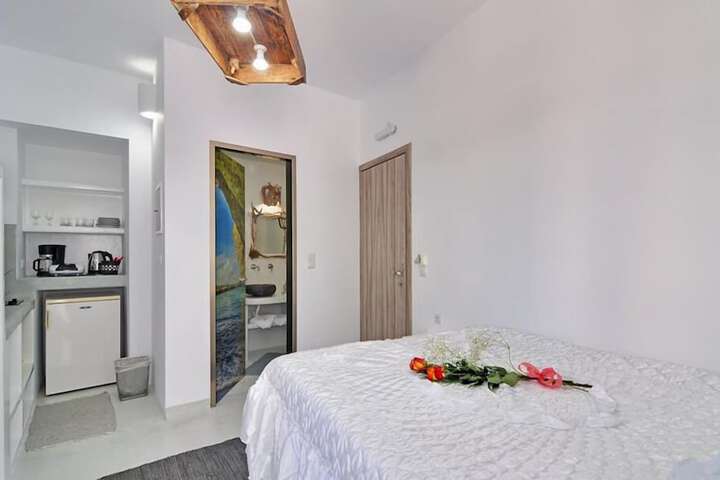 Room 8 of 17