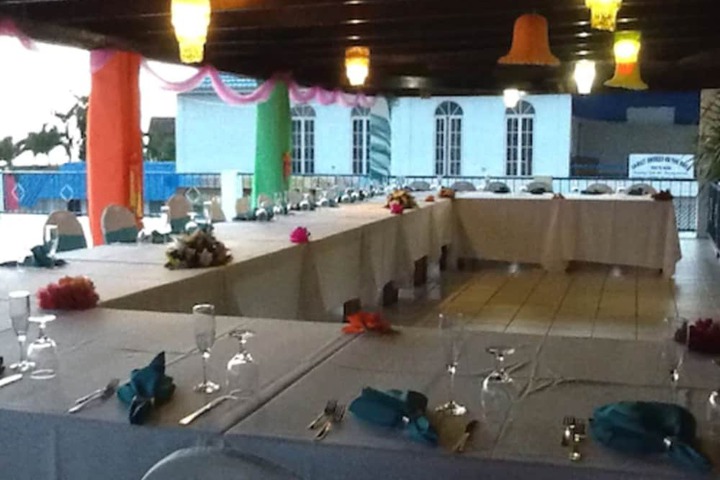Dining 47 of 73